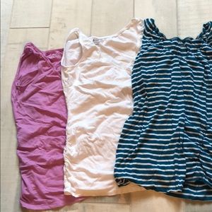 Maternity and nursing tops